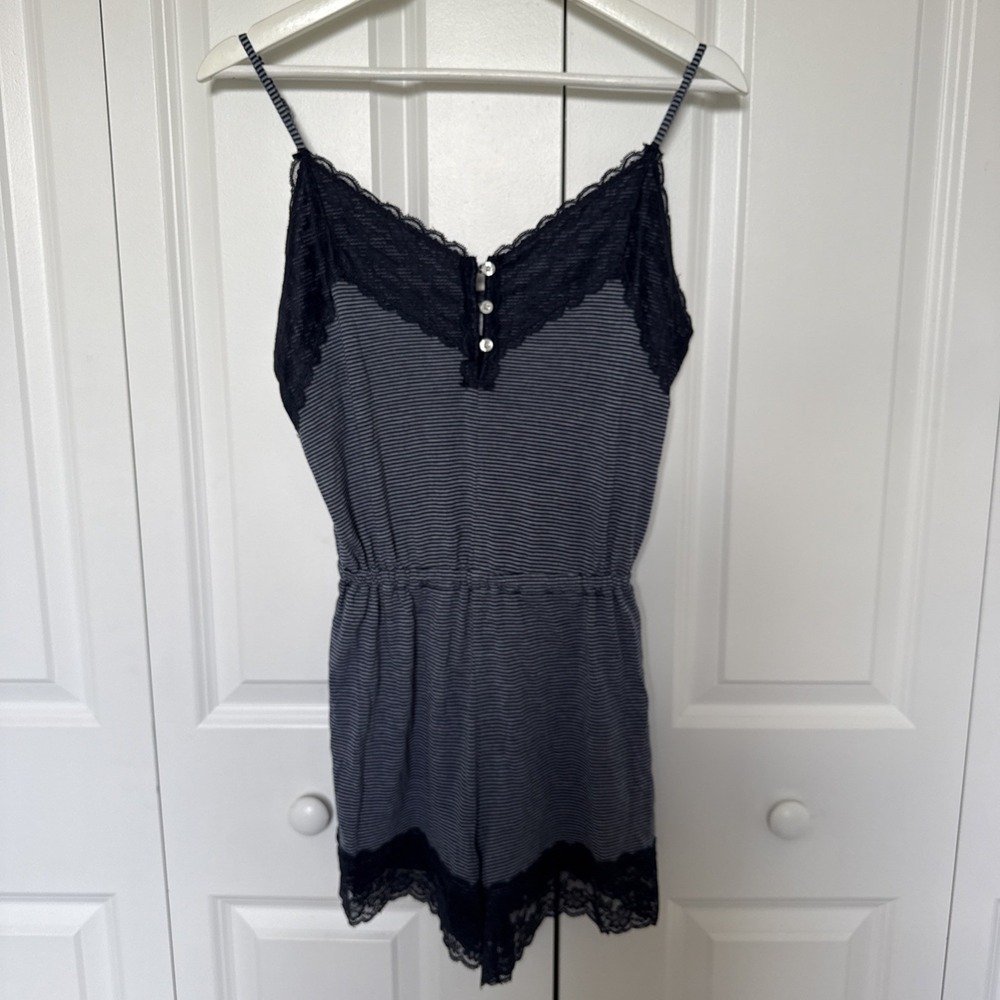 Gilly Hicks Sydney Striped Sleep One Piece Lace Trim Size Small